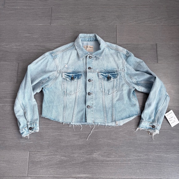 MWT Free People Amelia Slouchy Denim Jacket XS Distressed Cropped Blue Trucker - Picture 15 of 16